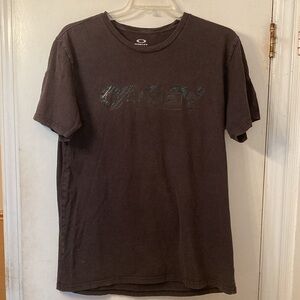 Oakley black short sleeve tee shirt